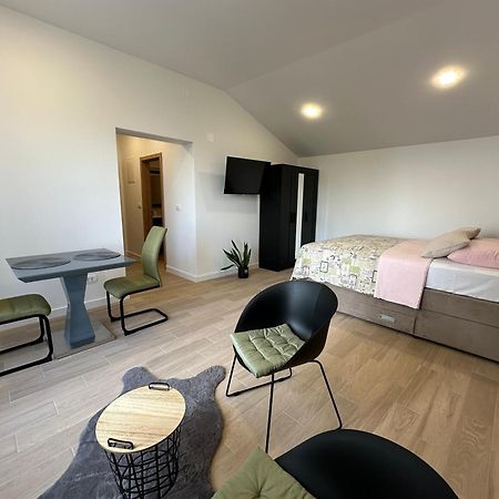 Apartmani "Mnm", Senj 센 외부 사진