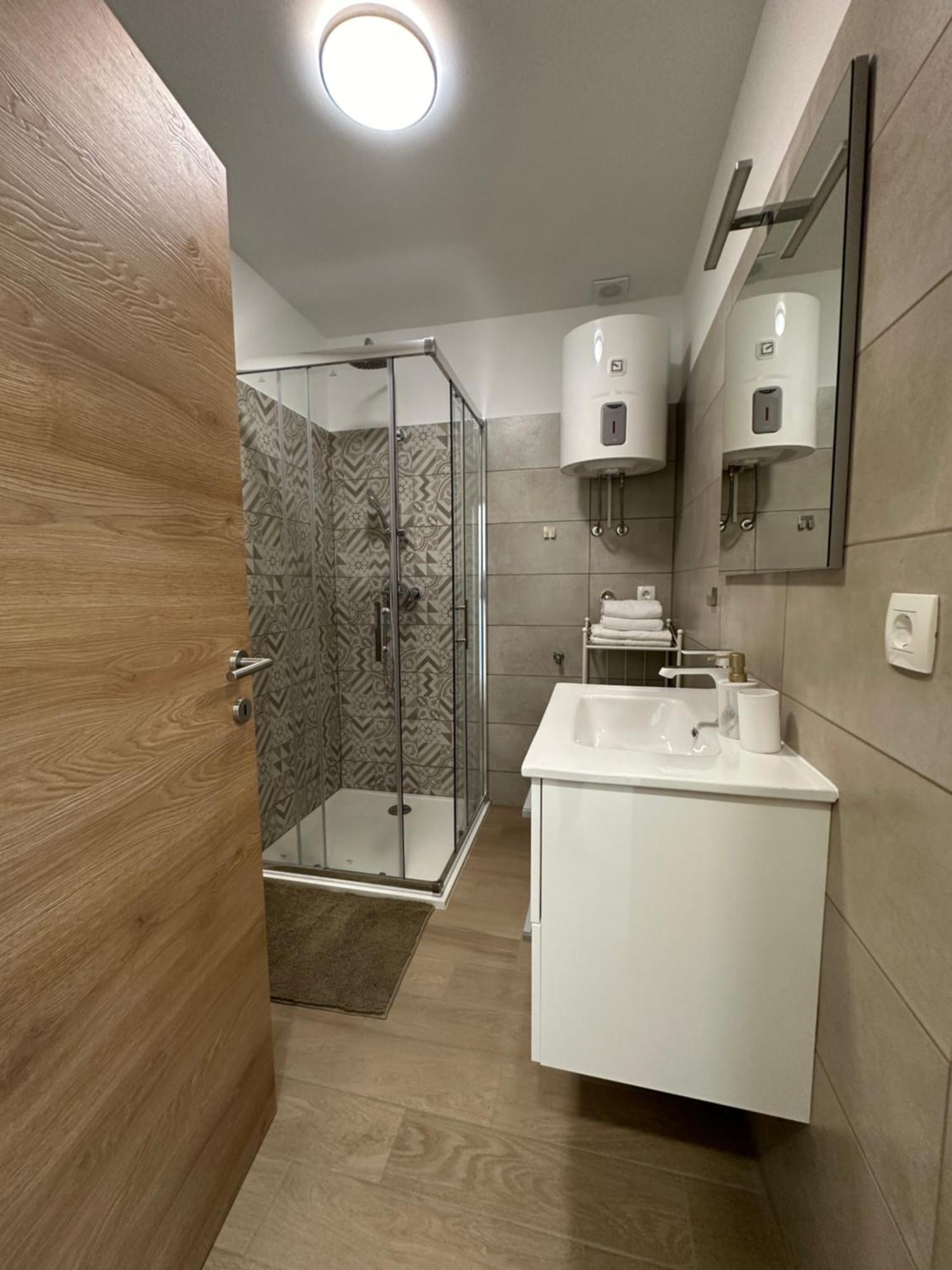 Apartmani "Mnm", Senj 센 외부 사진